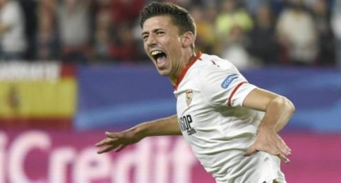 برشلونة يستهدف التعاقد مع مدافع اشبيليه